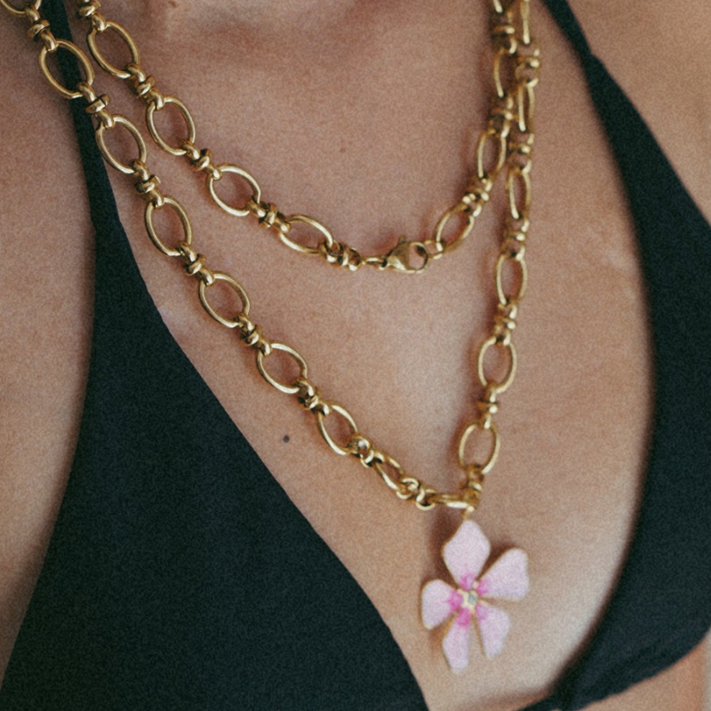 Collier Bloom
