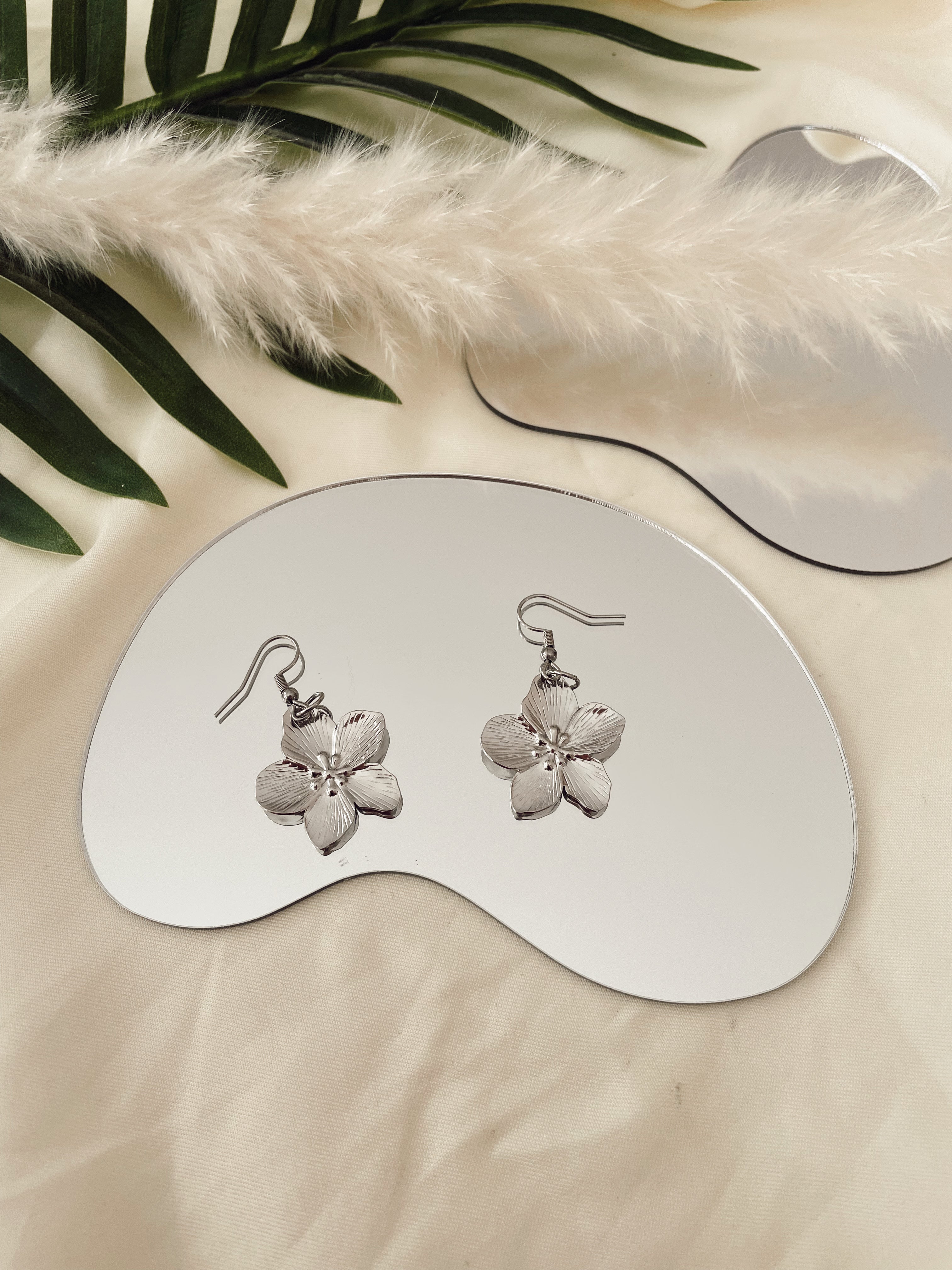boucles d'oreille Flower